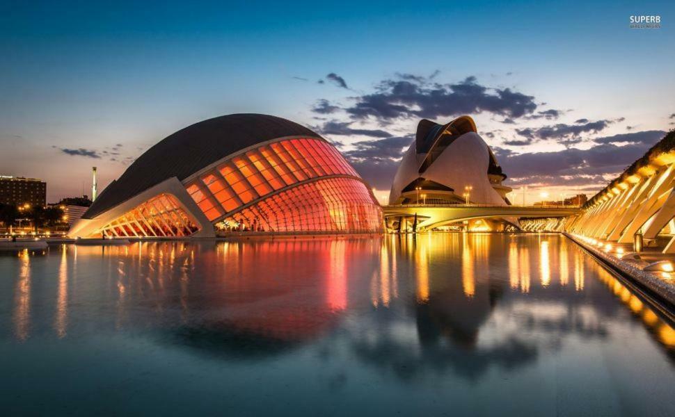 Apartamento Cerca De La Playa Y Ciudad De Las Ciencias Валенсія Екстер'єр фото